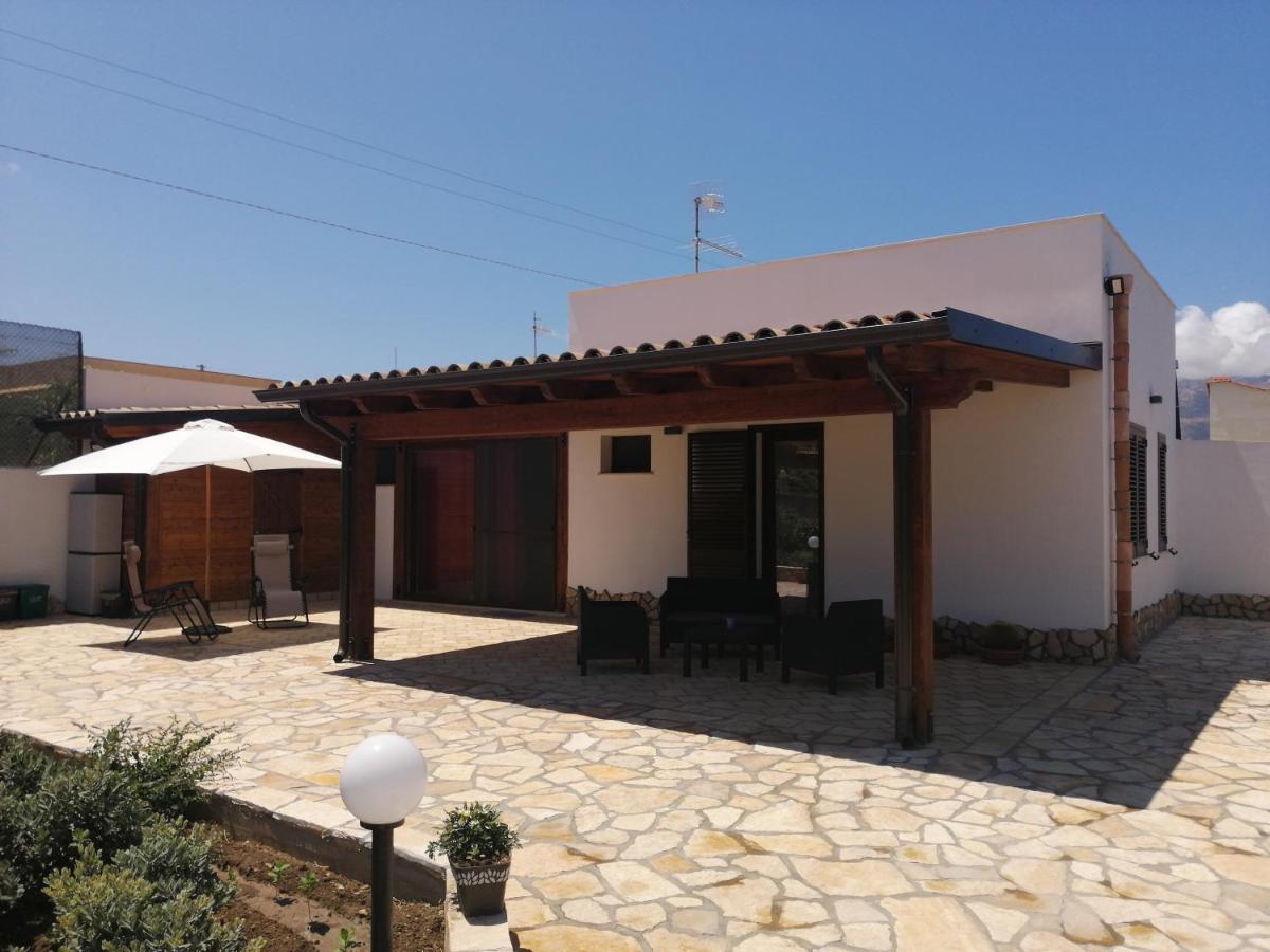 Casa Vacanze Dorotea Villa Valderice Exterior foto